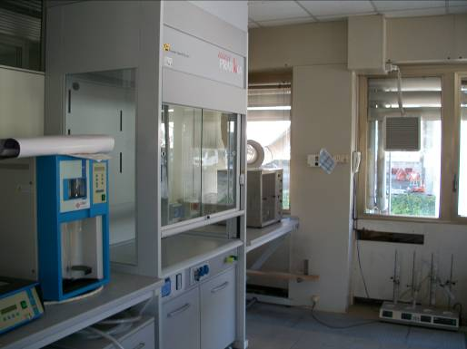 Foto E18